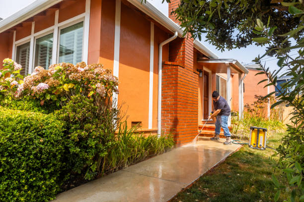 Best Deck Cleaning Services  in Mabton, WA